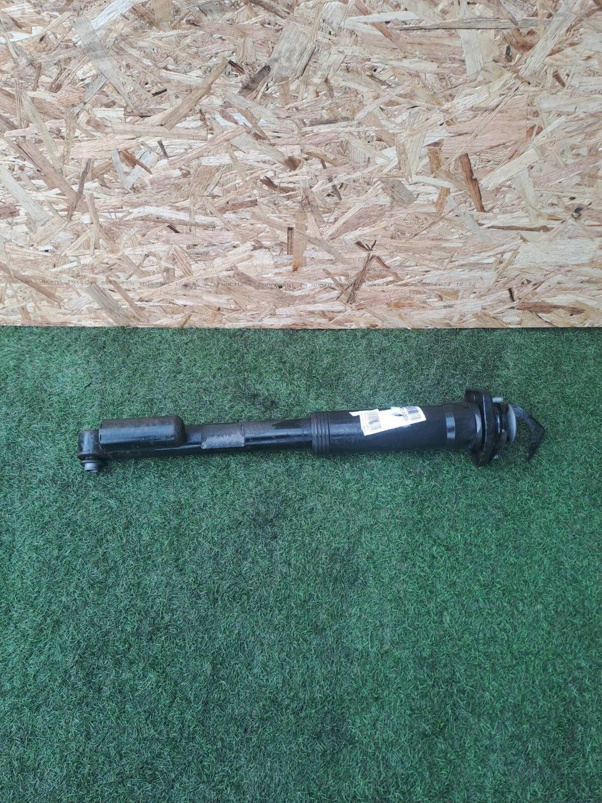 ✅Land Rover Range Rover L322 4.4 Diesel 2011 Rear Shock Absorber Left Right A243 - Image 1