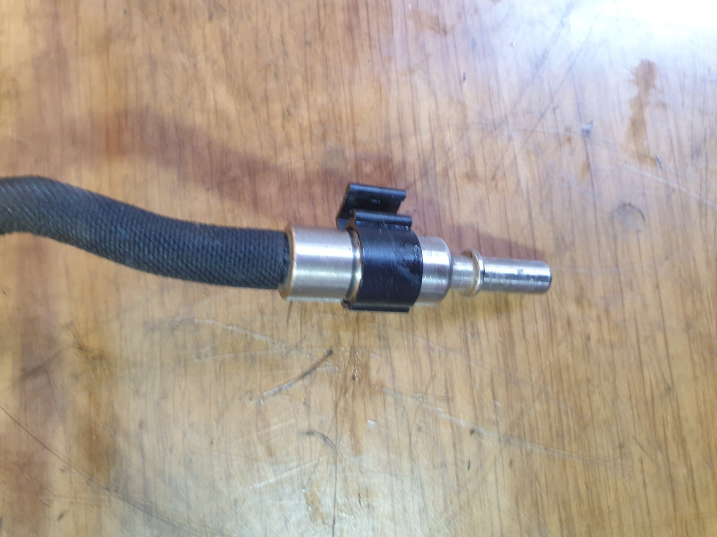 LAND ROVER DISCOVERY L550 2.2 DIESEL 2015 FUEL INJECTOR LEAK OFF RETURN PIPE - Image 8