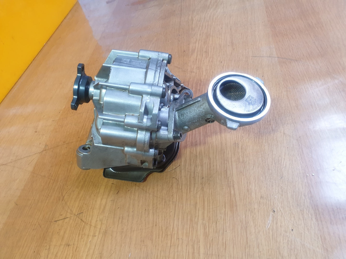 ✅2014 BMW 5 SERIES F11 4.4P ENGINE OIL PUMP 7643256 + WARRANTY A153 - Image 4