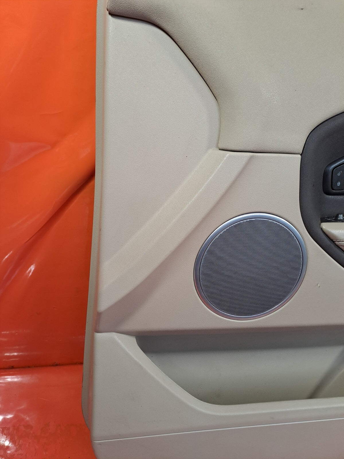 ✅Land Rover Range Rover Evoque 2.0 Diesel 2018 FRONT RIGHT DOOR CARD Warranty - Image 10