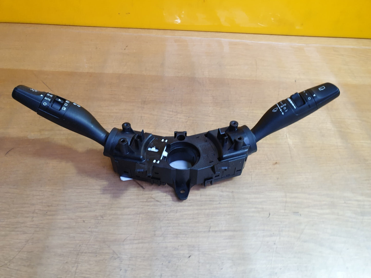 ebay-src:https://i.ebayimg.com/00/s/mtiwmfgxnjaw/z/oxuaaoswjcrmkkxw/$_57.jpg