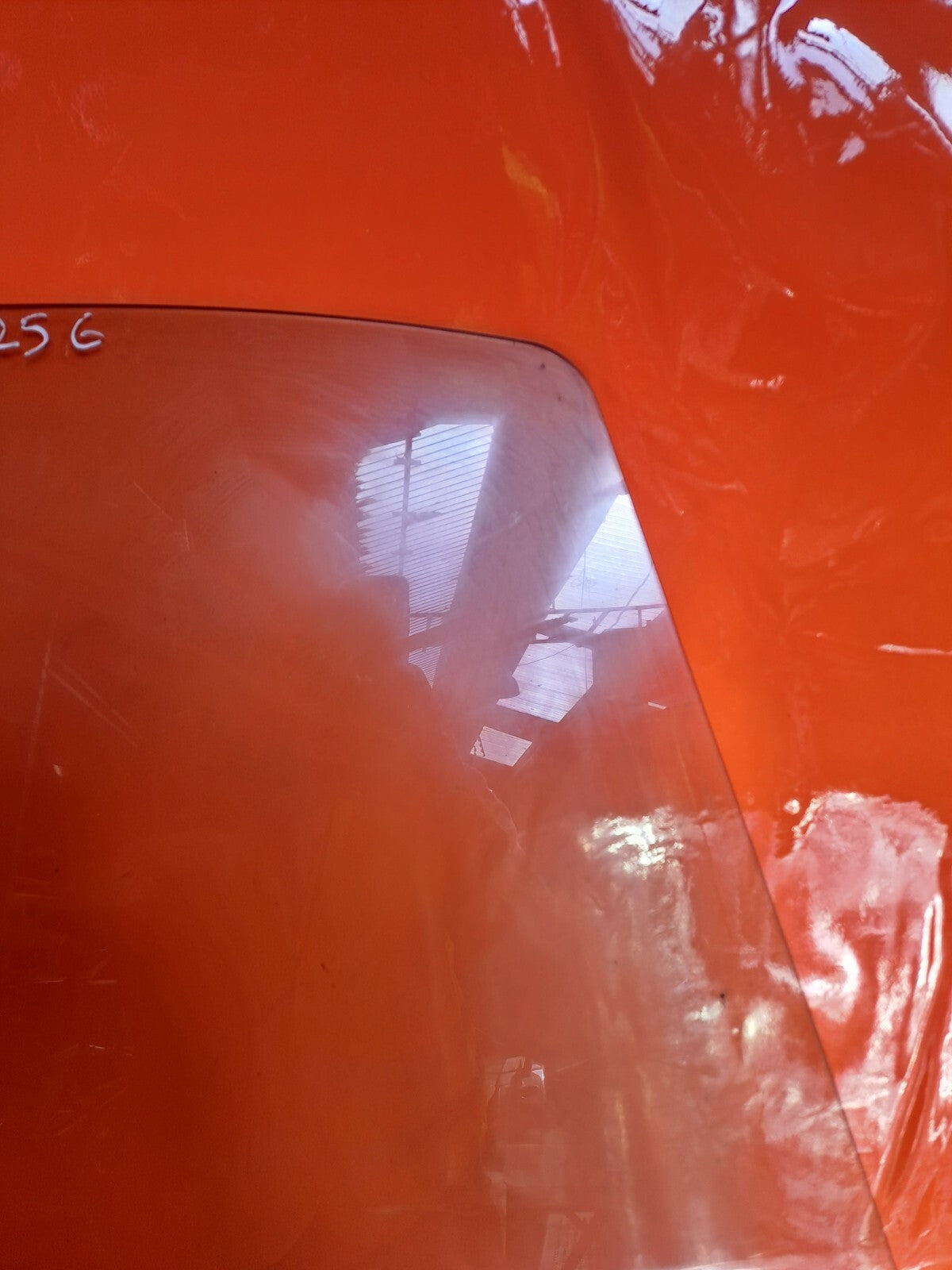 ✅RENAULT TRAFIC MK3 Sl27 1.6 DIESEL 2016 FRONT RIGHT DOOR WINDOW GLASS Warranty - Image 8