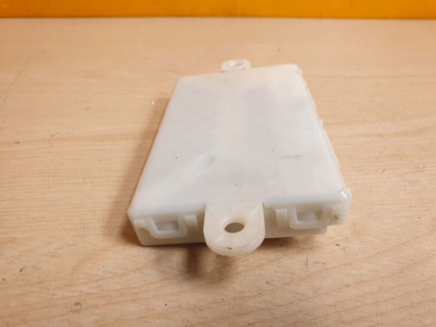 2015 MERCEDES C200 W205 2.0 PETROL ENTRY CONTROL MODULE A2229005412 A048