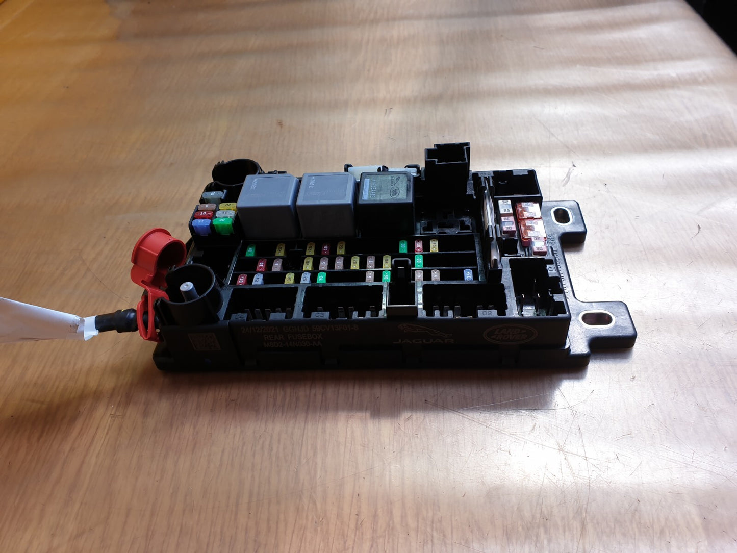 ✅2022 RANGE ROVER EVOQUE L551 1.5 PETROL FUSE BOX M8D2-14N030-AA + WARRANTY A169 - Image 9