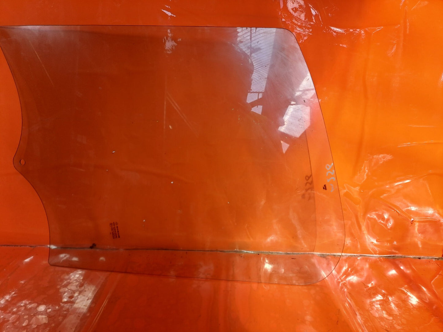 ✅RENAULT TRAFIC MK3 Sl27 1.6 DIESEL 2016 FRONT LEFT DOOR WINDOW GLASS 43R-000464 - Image 5