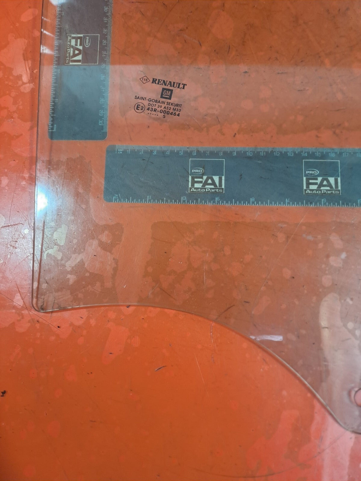 ✅RENAULT TRAFIC MK3 Sl27 1.6 DIESEL 2015 FRONT RIGHT DOOR WINDOW GLASS 43R000464 - Image 9