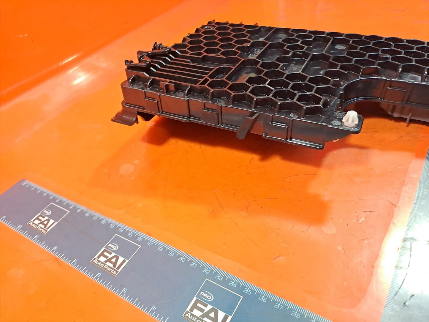 TESLA MODEL 3 LONG 2024 FRONT RIGHT LOW VOLTAGE CONTROL MODULE 1834629-10-D A207 - Image 4