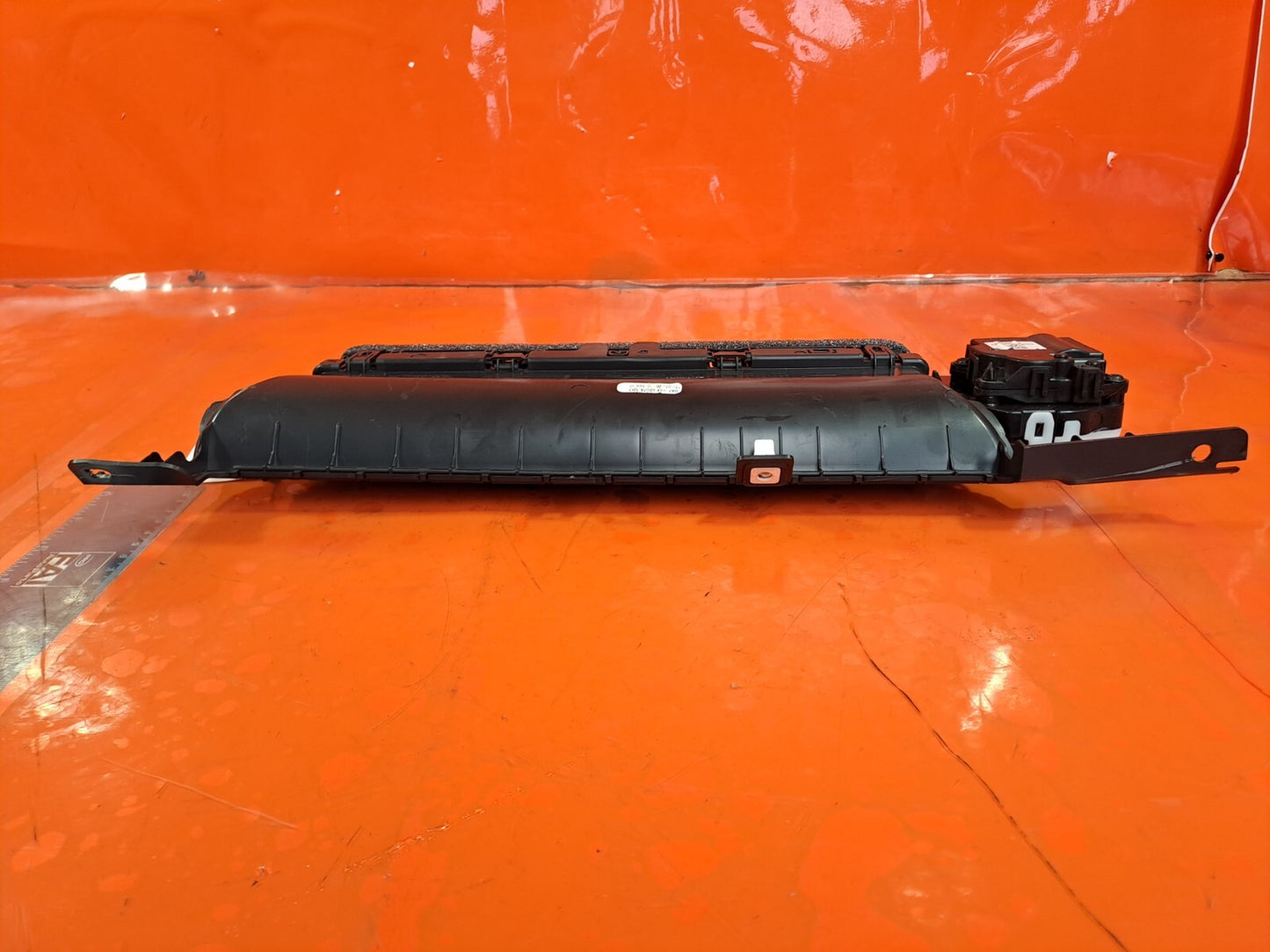 ✅2020 TESLA MODEL 3 LEFT PASSENGER SIDE DASHBOARD INNER AIR VENT 1111596-00-B - Image 4