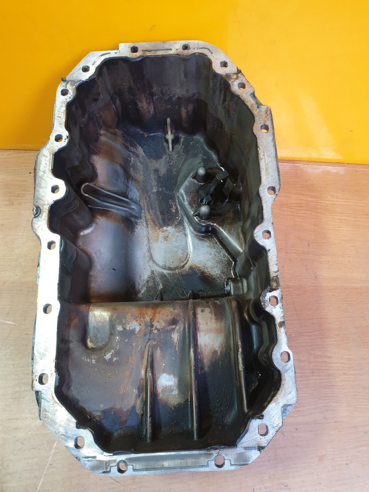 ✅AUDI A1 SPORT 1.4 PETROL 2011 ENGINE OIL SUMP & SENSOR 03C103603T Warranty A139 - Image 2
