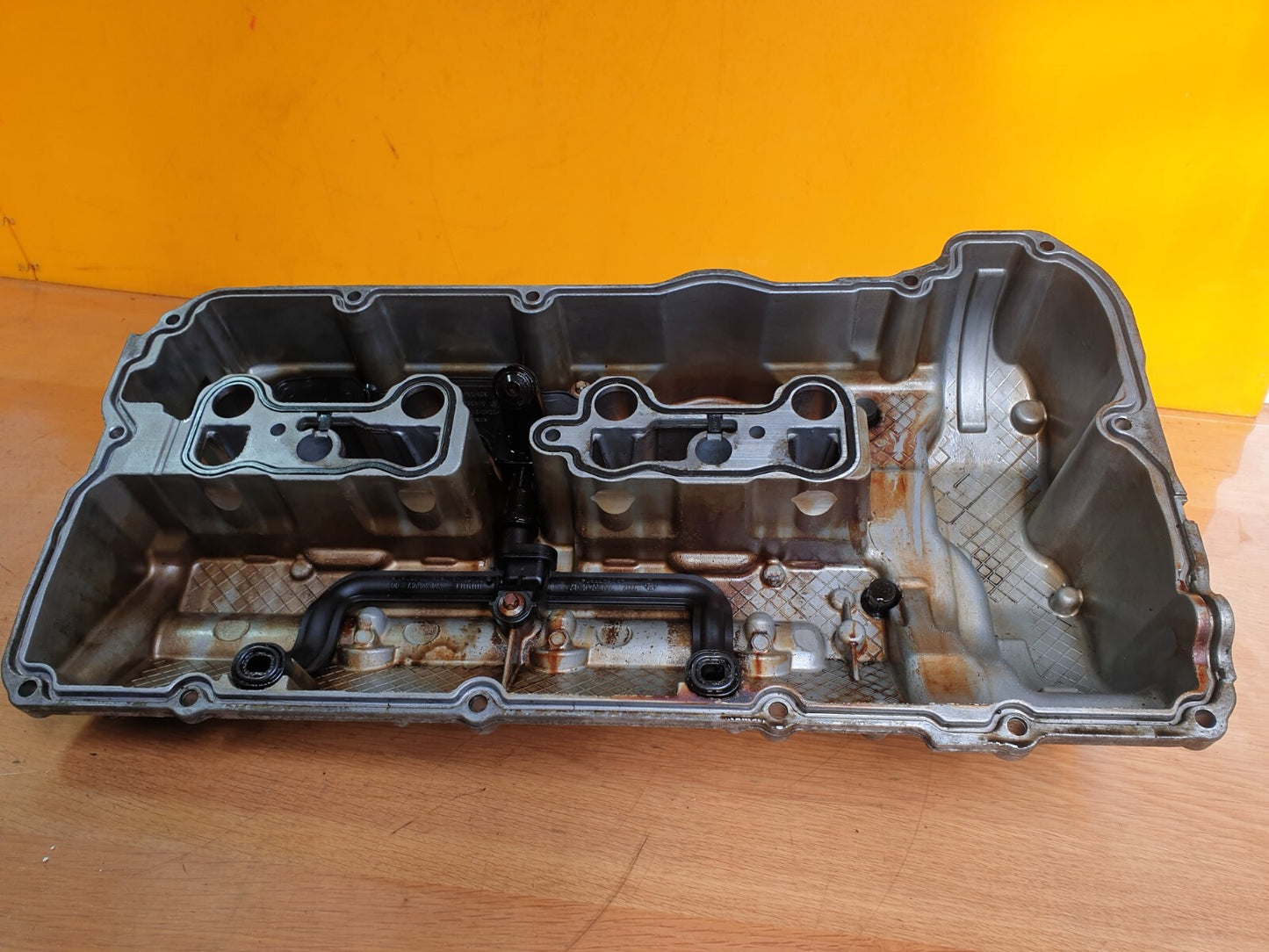 ✅2014 BMW 5 SERIES F11 4.4P ENGINE ROCKER VALVE COVER LEFT SIDE 7629995 - Image 9