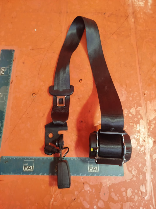 ✅SEAT ARONA IBIZA 2017-2023 CENTRE MIDDLE REAR SEAT BELT WITH BUCKLE 626764700A - Image 1