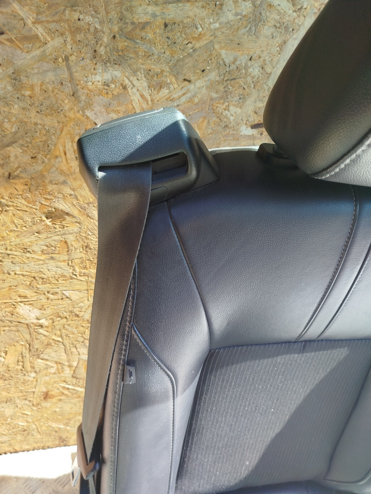 ✅FORD B-MAX TITANIUM 1.0 PETROL 2014 FRONT RIGHT HALF LEATHER SEAT Warranty A285 - Image 4