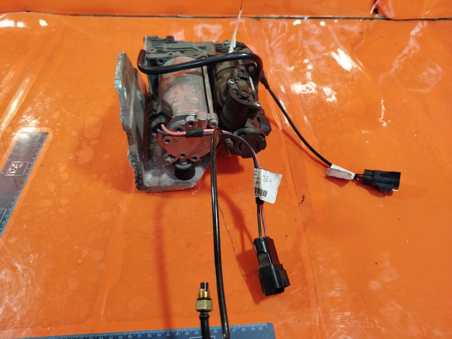✅Land Rover Discovery 4 L319 2010 3.0 Diesel AIR SUSPENSION COMPRESSOR PUMP A265 - Image 3