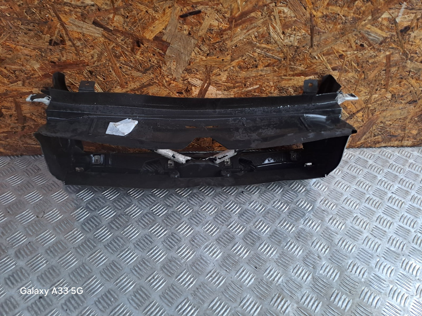 ✅BMW 118D F21 1 Series Sport 2.0 Diesel 2016 AIR DUCT FRONT RADIATOR UPPER PANEL - Image 6