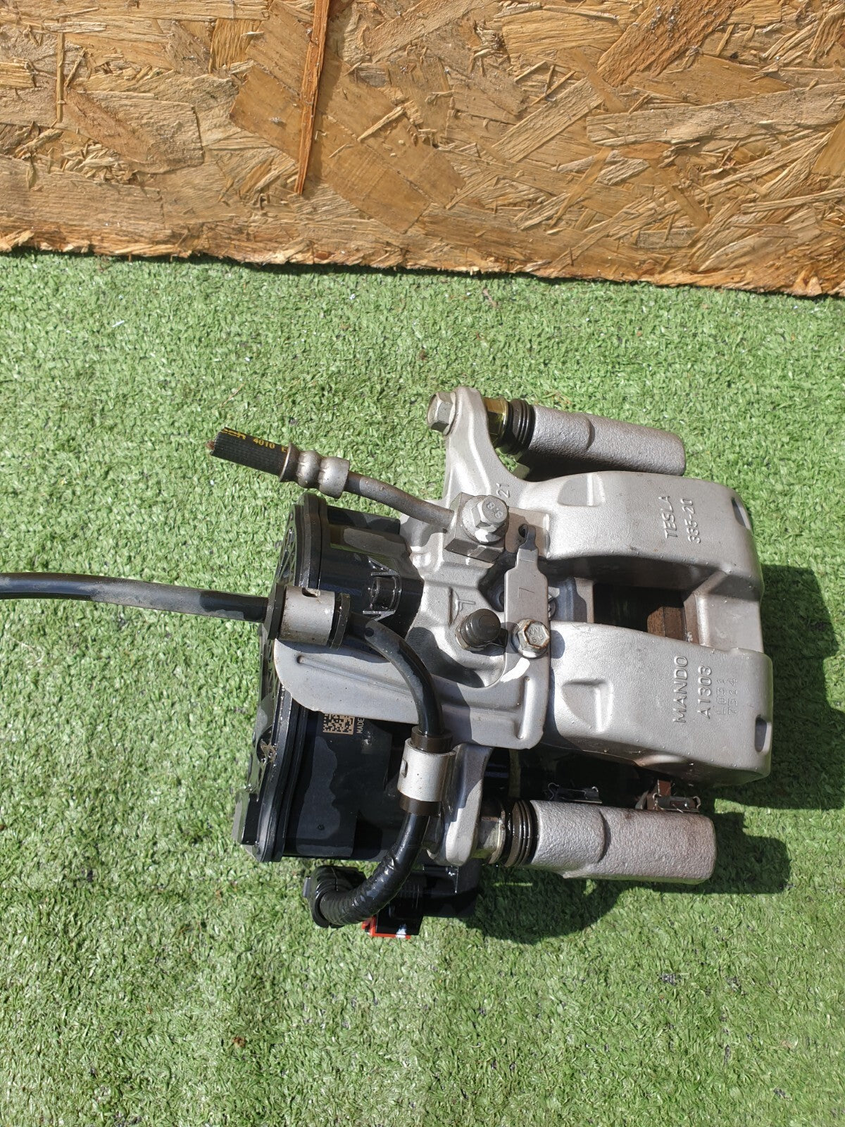 ✅2022 TESLA MODEL Y REAR RIGHT BRAKE CALIPER 335-20 + WARRANTY A172 - Image 2