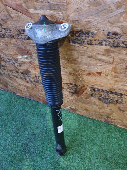 ✅HYUNDAI TUCSON MK4 1.6 PETROL 2023 REAR SHOCK ABSORBER 55300-CZ020 Warranty - Image 2