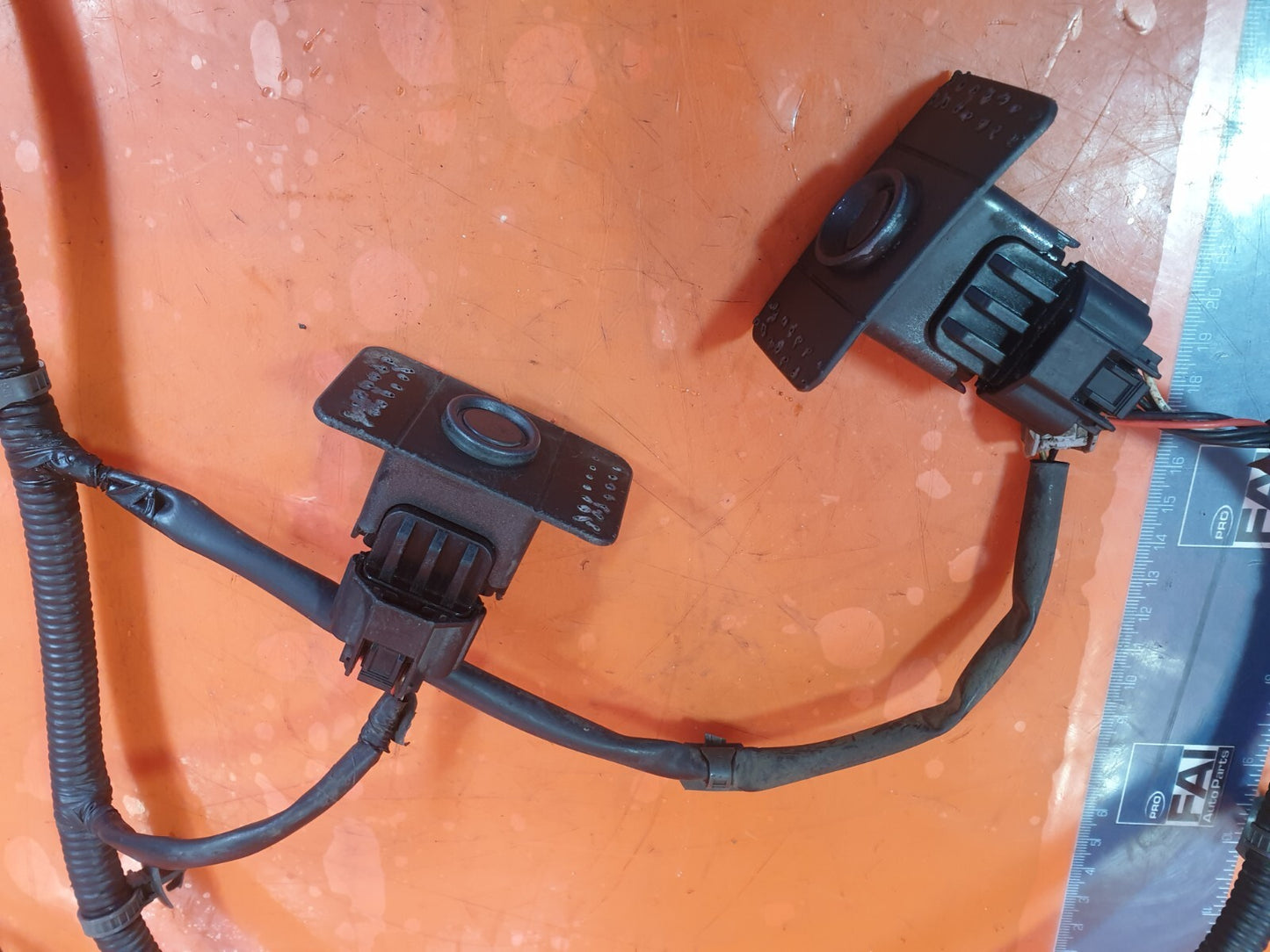 SSANGYONG TIVOLI ELX 1.6 PETROL 2015 REAR PDC WIRING LOOM 82900-35030 Warranty - Image 4