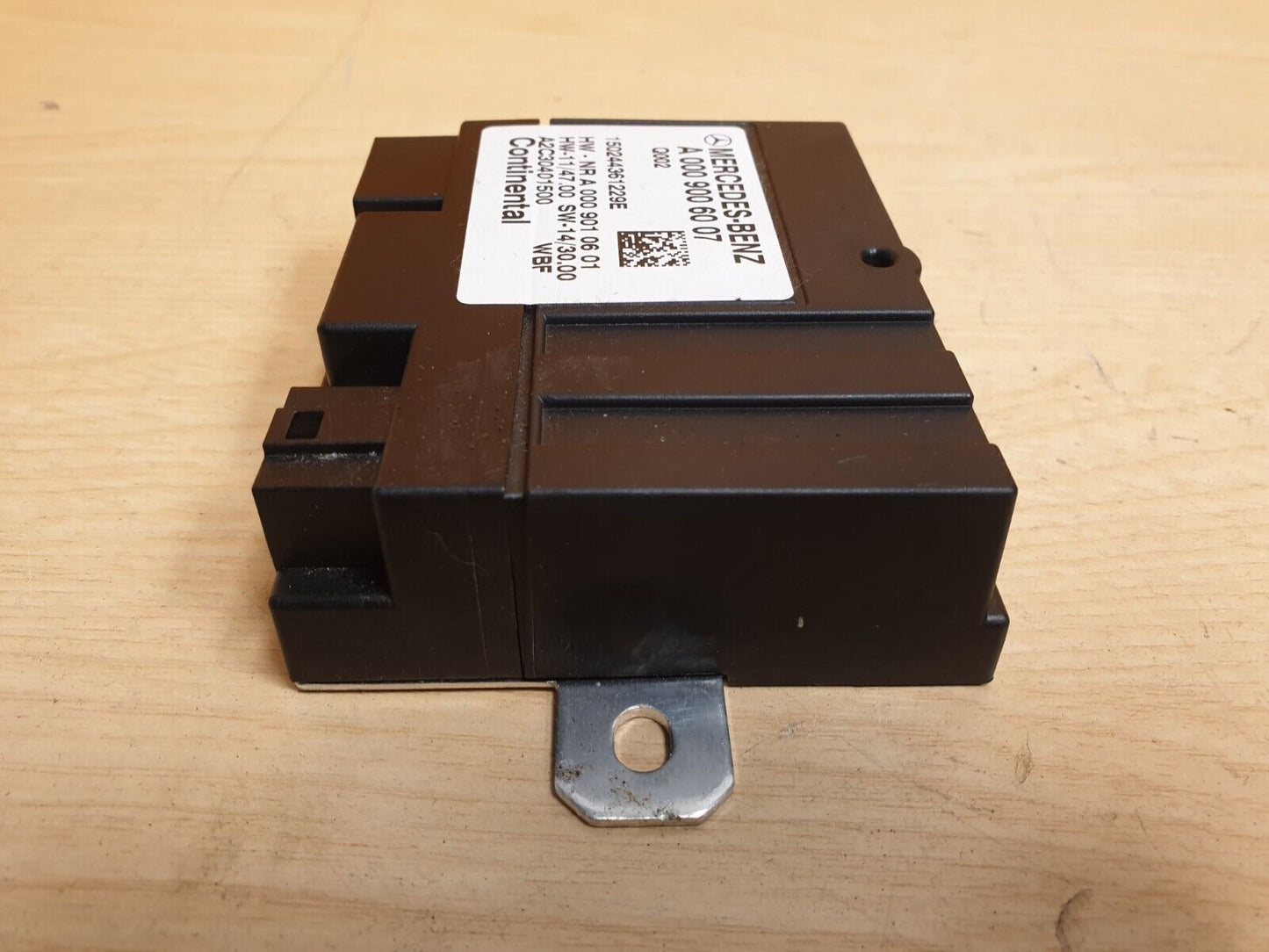 2015 MERCEDES C200 W205 2.0 PETROL FUEL PUMP ECU MODULE A0009006007 A048