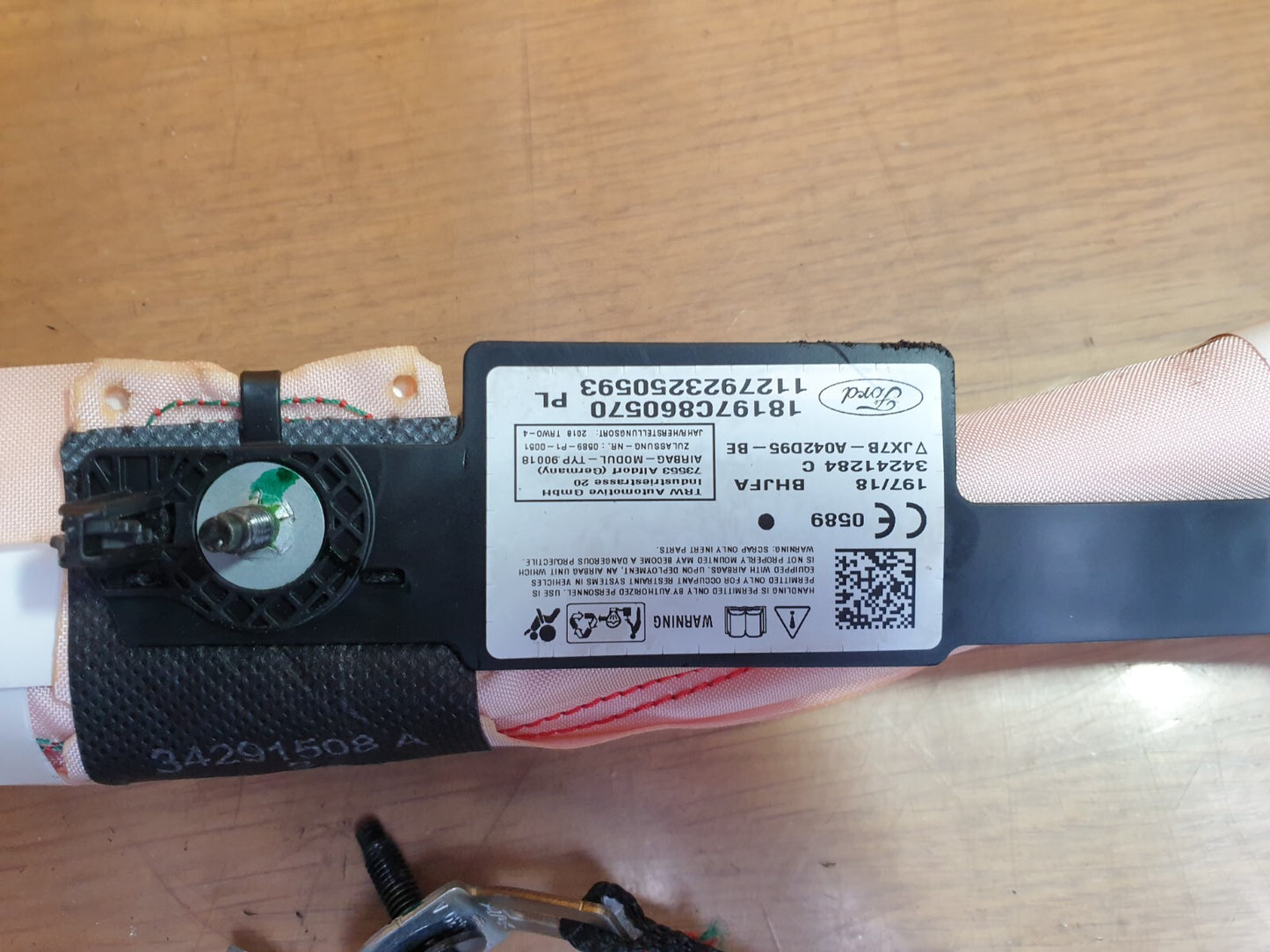 ebay-src:https://i.ebayimg.com/00/s/mtiwmfgxnjaw/z/uzoaaoswoa5mnknd/$_57.jpg