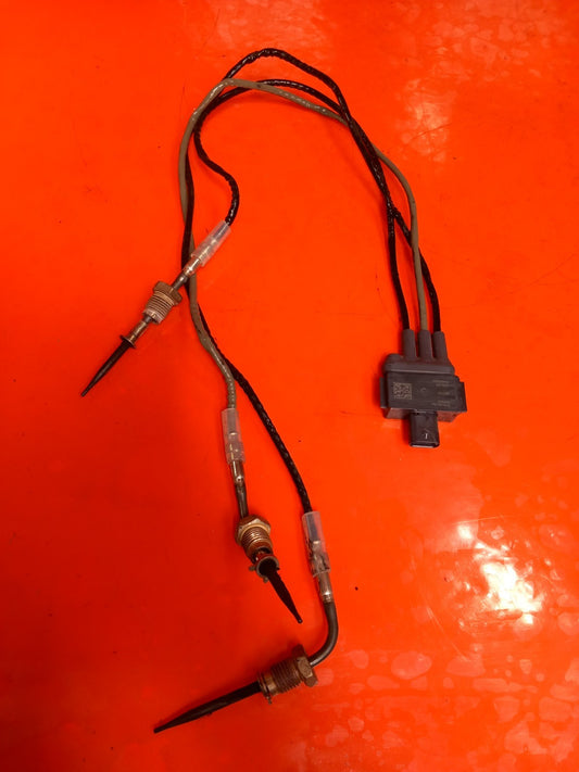 2025 Mercedes GLE W167 AMG Lambda Oxygen Sensors A0009050618 Warranty A397 - Image 2
