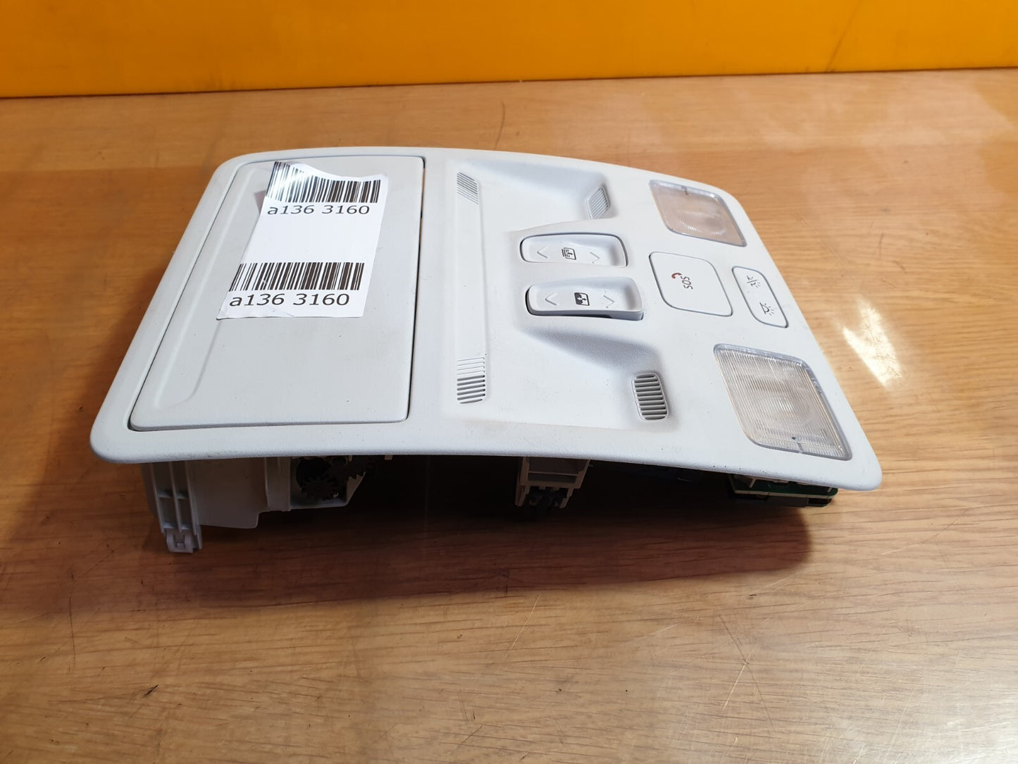 ✅2022 FORD FOCUS ACTIVE 1.5D INTERIOR ROOF COURTESY LIGHT DS7T-15K609-CC A136 - Image 3