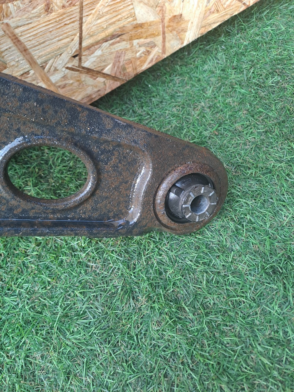 ✅2016 RENAULT TRAFIC MK3 F82 1.6D FRONT LEFT LOWER CONTROL ARM WISHBONE - Image 3