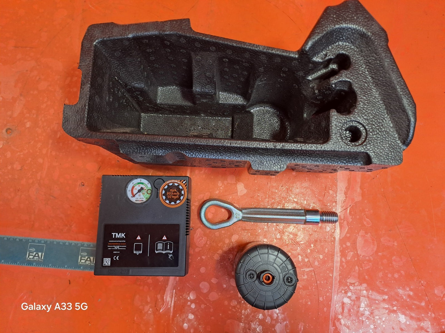✅2023 BMW 2 SERIES M SPORT F44 JACK TOOL KIT FOAM 6886414 + WARRANTY A293 - Image 4