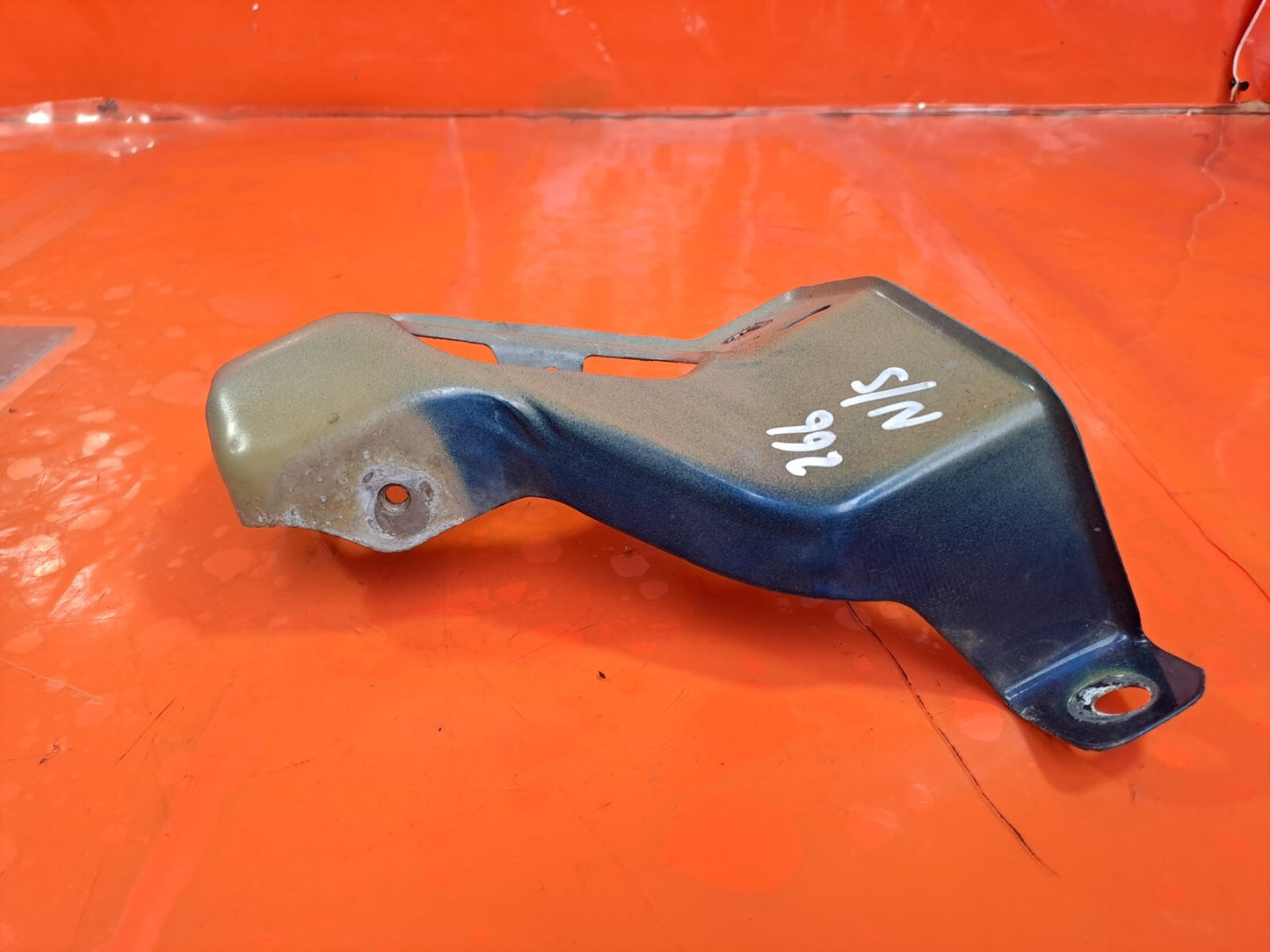 ✅2020 TESLA MODEL 3 FENDER SUPPORT BRACKET LEFT 1066017-00-D + WARRANTY A266 - Image 5