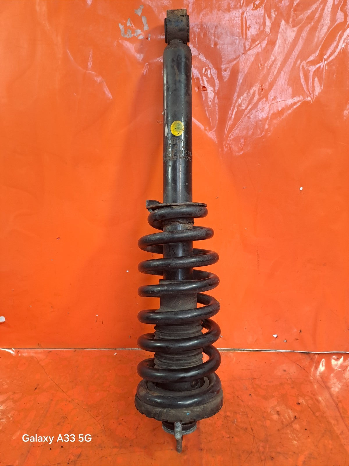 ✅SSANGYONG RODIUS TURISMO 2.2 DIESEL 2017 FRONT LEFT SHOCK ABSORBER 44310-21310 - Image 1