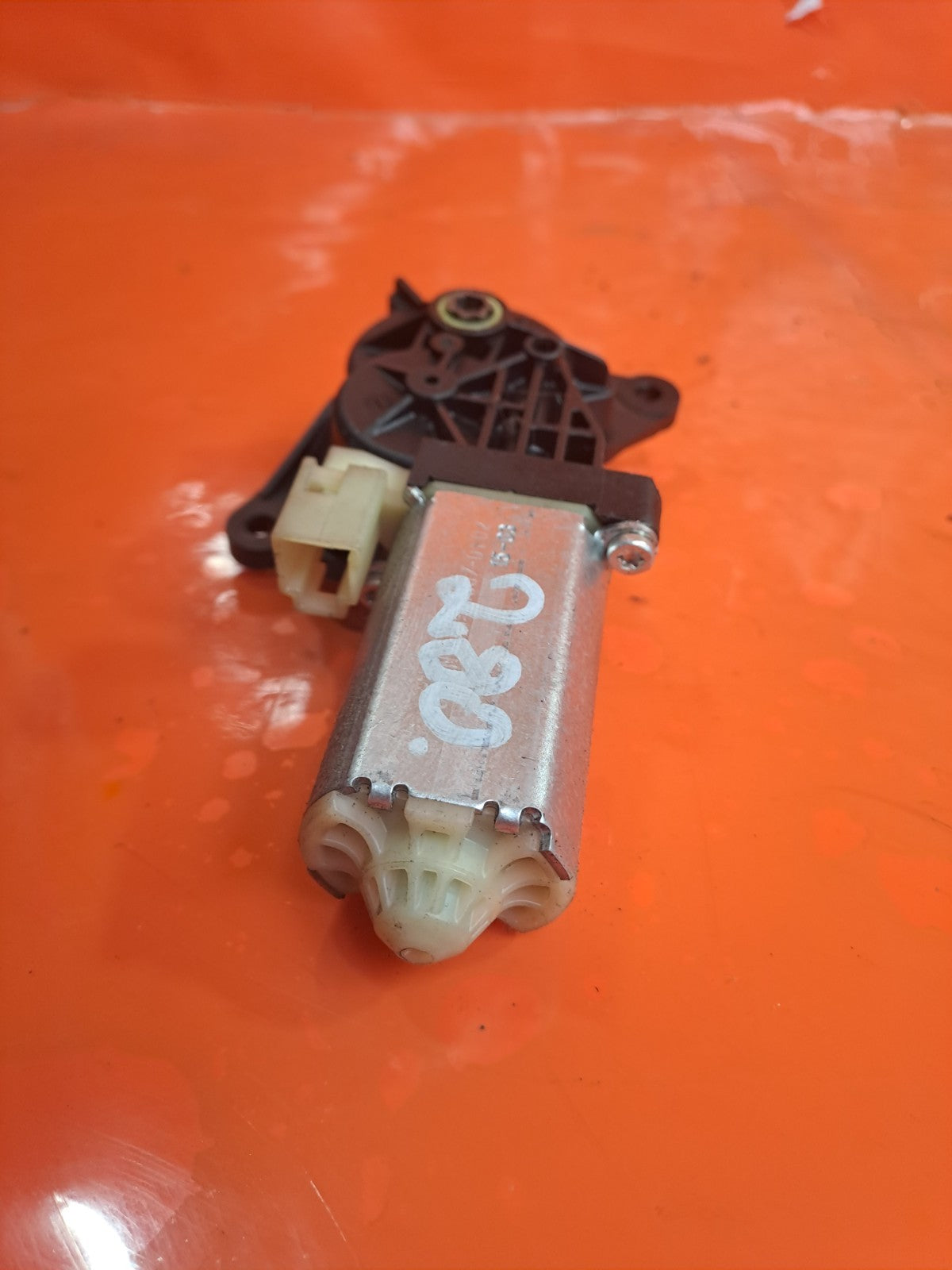 ✅FORD TOURNEO CUSTOM 2.2 DIESEL 2015 FRONT RIGHT SEAT ELECTRIC MOTOR 0390203635 - Image 7