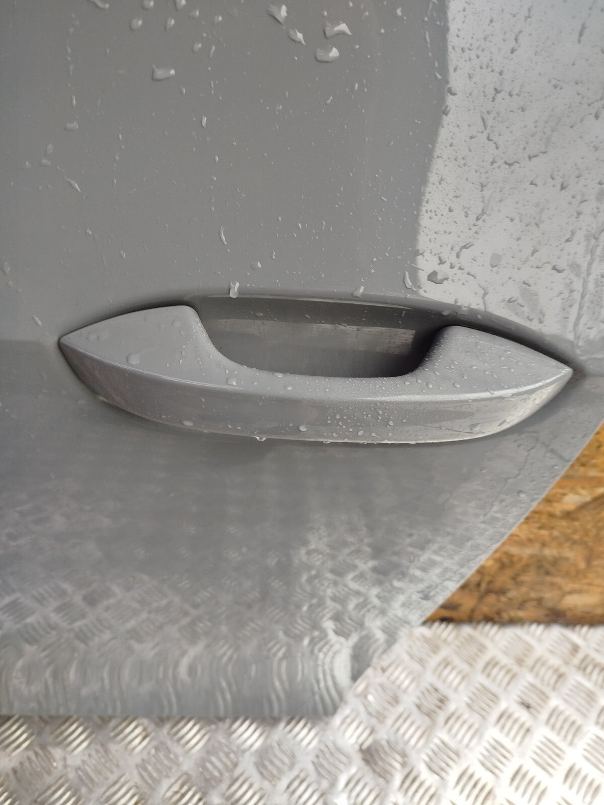 ✅CUPRA BORN V2 Ev 2023 FRONT LEFT DOOR GREY Dent A272 - Image 4
