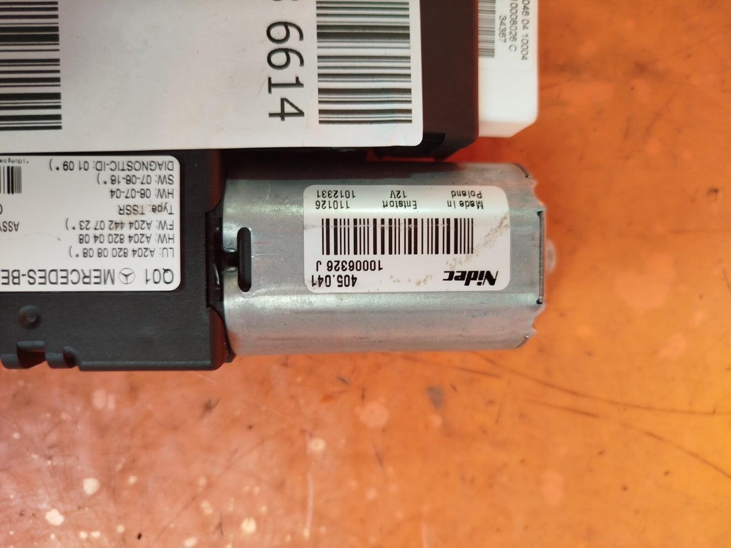 ✅MERCEDES C250 W204 2.1 DIESEL 2011 PANORAMIC SUNROOF MOTOR A2048200808 A283