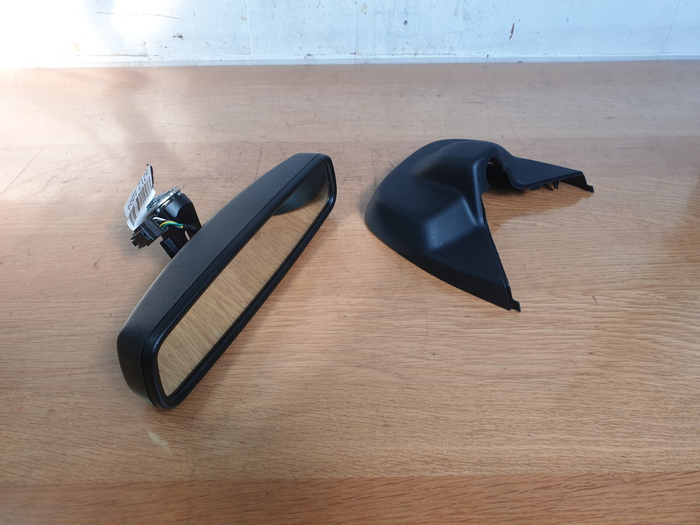 FORD FOCUS ACTIVE X 1.0 PETROL 2021 REAR VIEW MIRROR & SURROUND TRIM Warranty