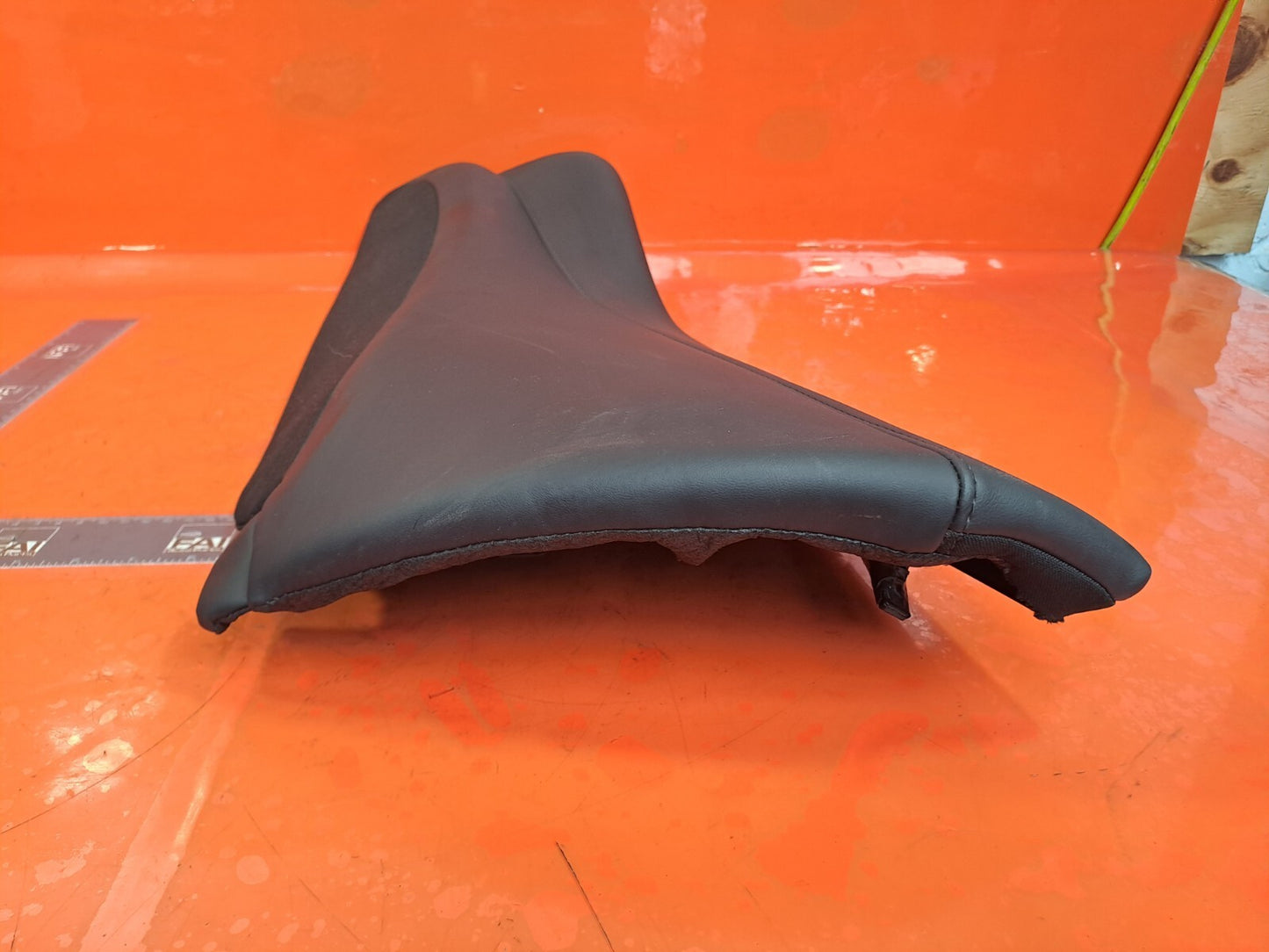TESLA MODEL 3 LONG 2024 REAR SEAT LEFT CUSHION 1836647-03-B Warranty A207