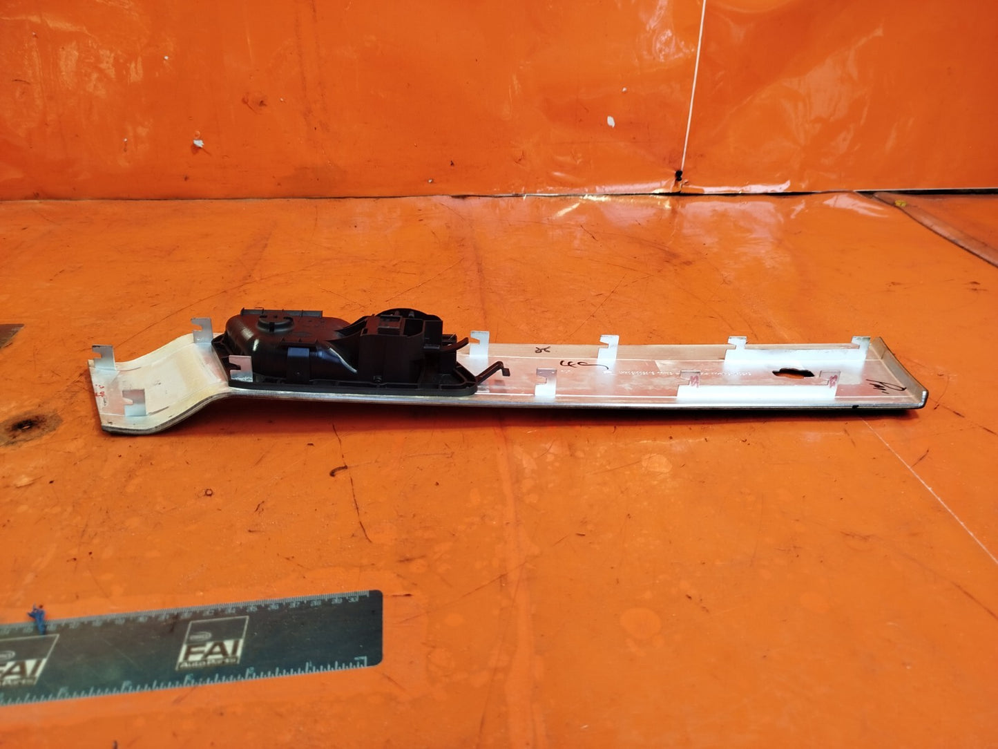 ✅LAND ROVER RANGE ROVER L320 2.7 DIESEL 2007 FRONT LEFT INTERIOR HANDLE A284