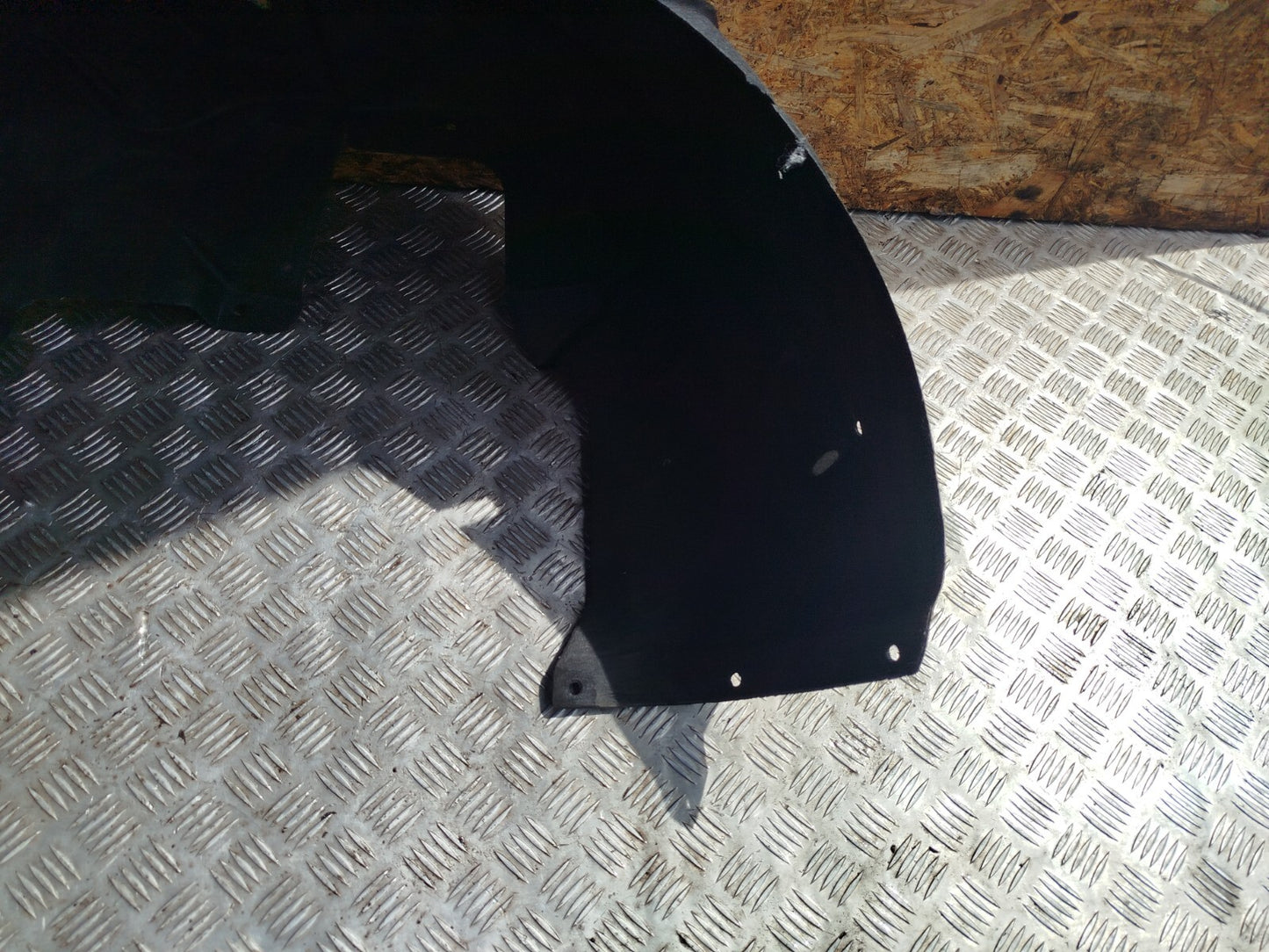 ✅Tesla Model 3 Long 2024 REAR LEFT WHEEL ARCH LINER 1769309-00-B Warranty A207