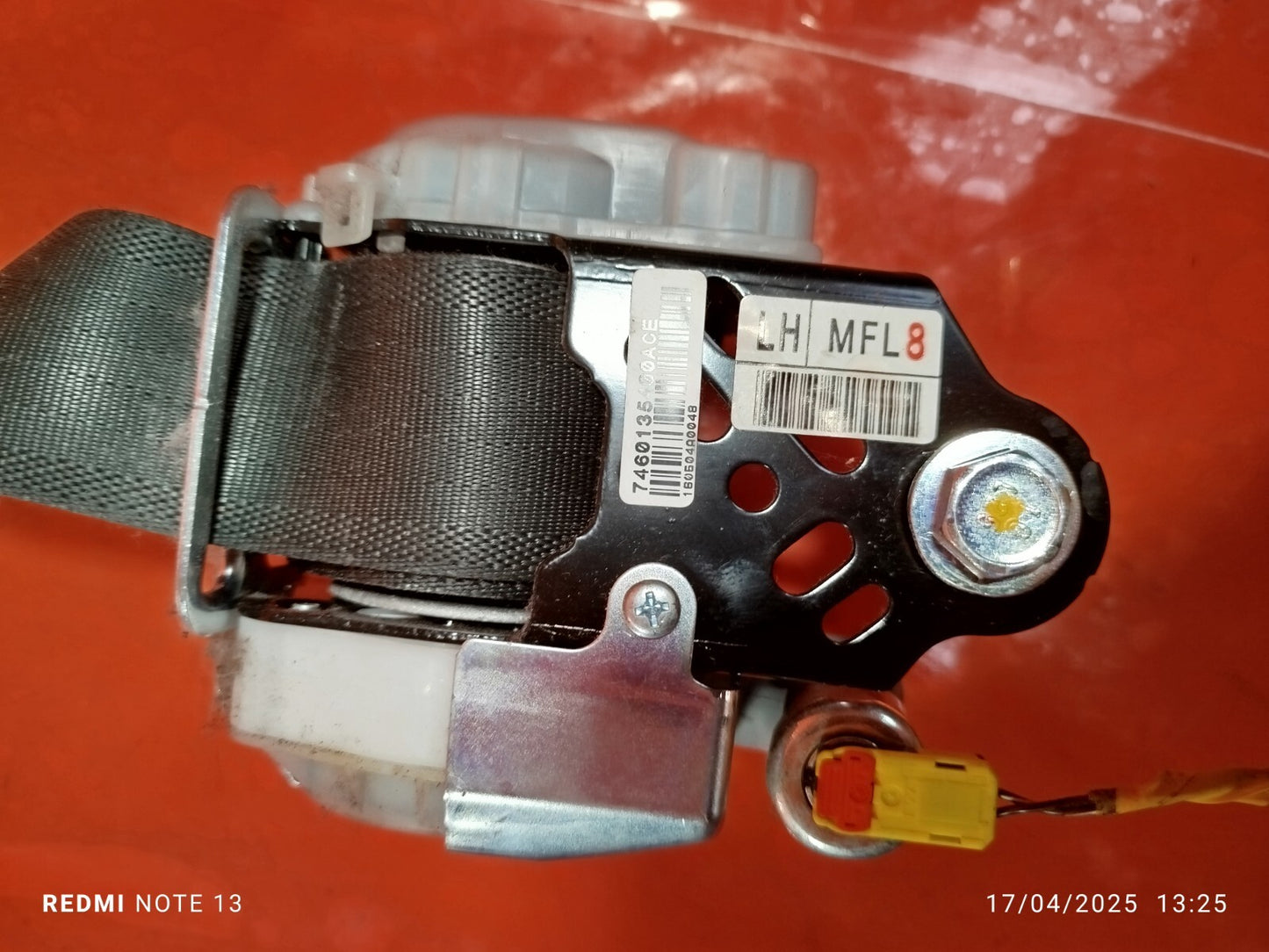 ✅SSANGYONG TIVOLI Elx 1.6 DIESEL 2016 FRONT LEFT & RIGHT SEAT BELT 74601-35400