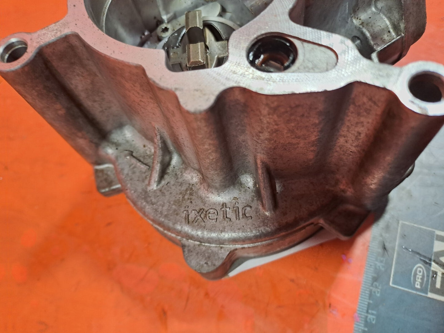✅AUDI A5 1.8 PETROL 2012 VACUUM PUMP 06K145100B Warranty A222