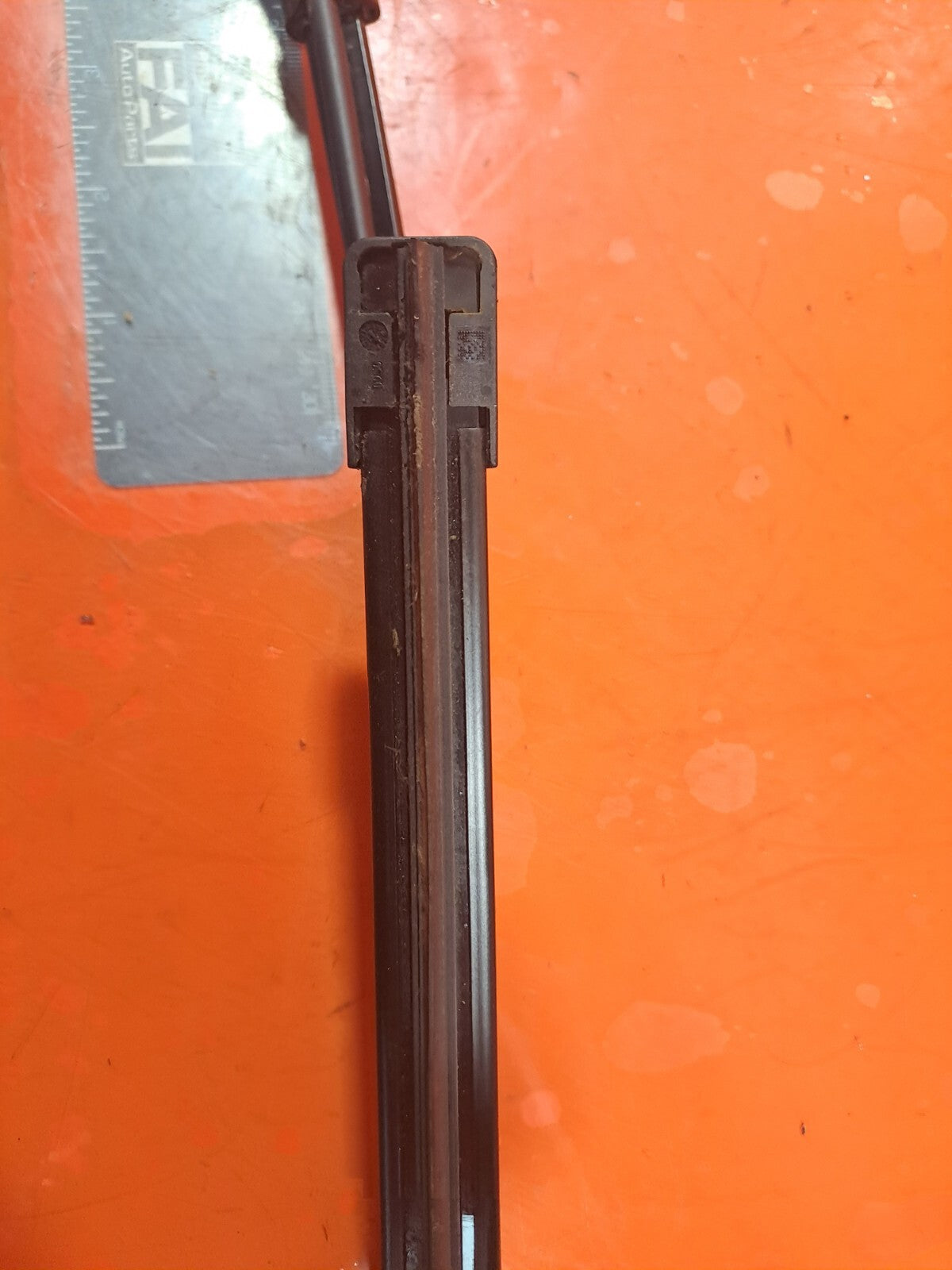 2024 TESLA MODEL 3 LONG FRONT LEFT WINDSCREEN WIPER ARM + WARRANTY A207