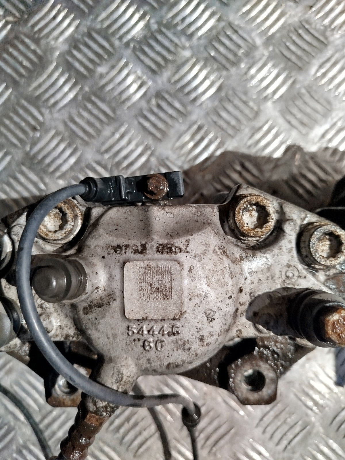 ✅Mercedes E300 W212 2013 2.1 Diesel Front Brake Calipers Warranty A271