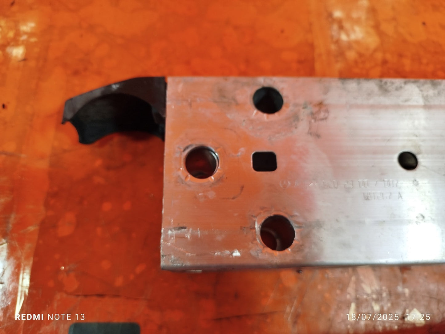 ✅MERCEDES A180D W177 1.5 DIESEL 2018 FRONT BUMPER REINFORCER CRASH CAN PAIR A297