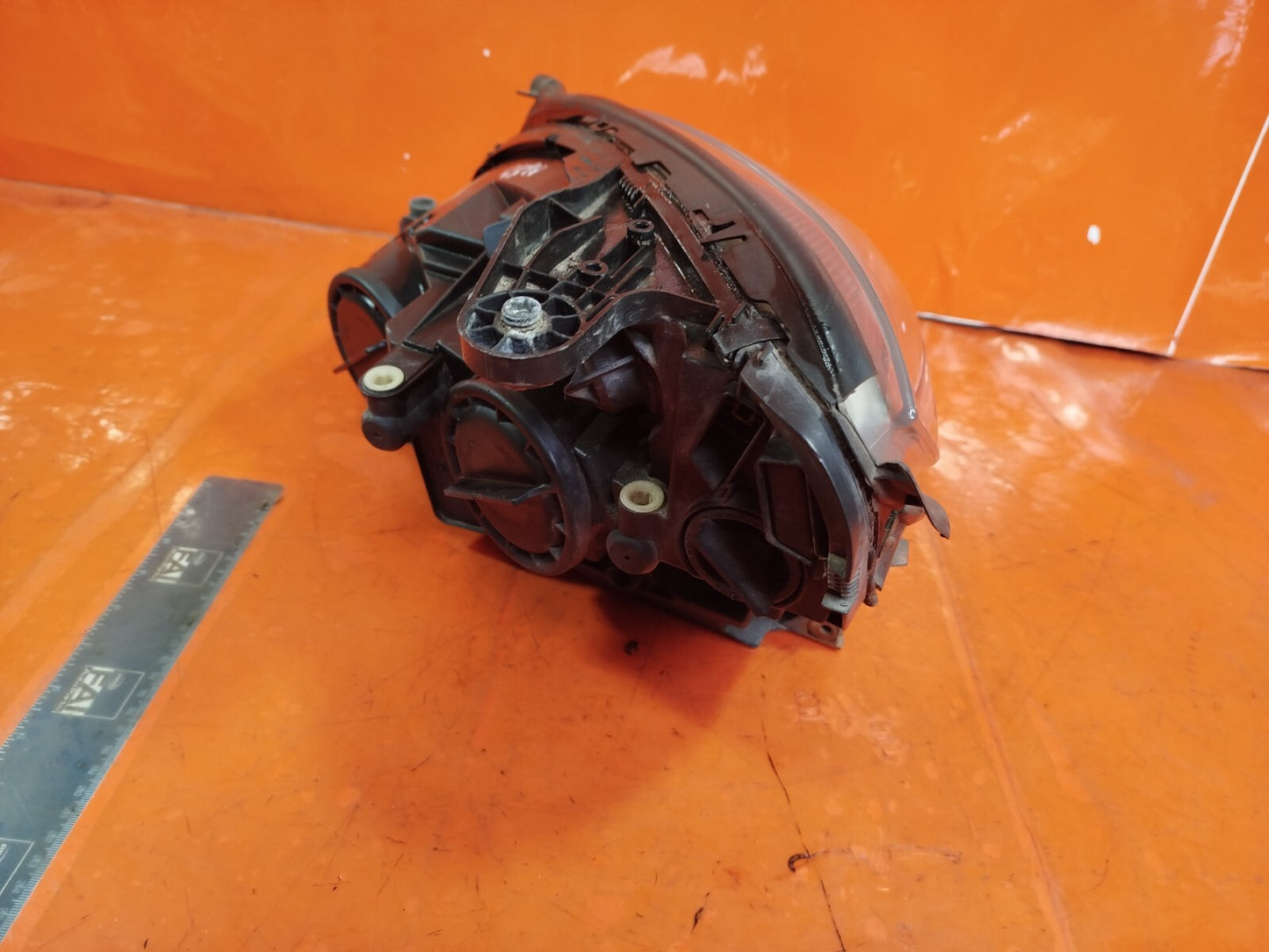 ✅2011 MERCEDES C CLASS W204 FRONT RIGHT HEADLIGHT A2048208661 + WARRANTY