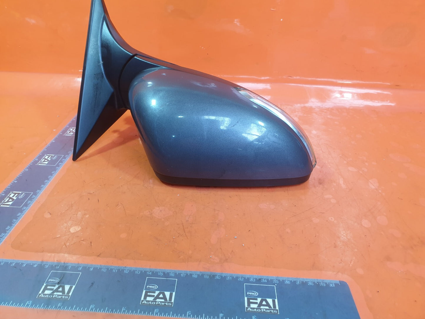 SSANGYONG TIVOLI ELX 1.6 PETROL 2015 FRONT RIGHT MIRROR GREY Warranty A221