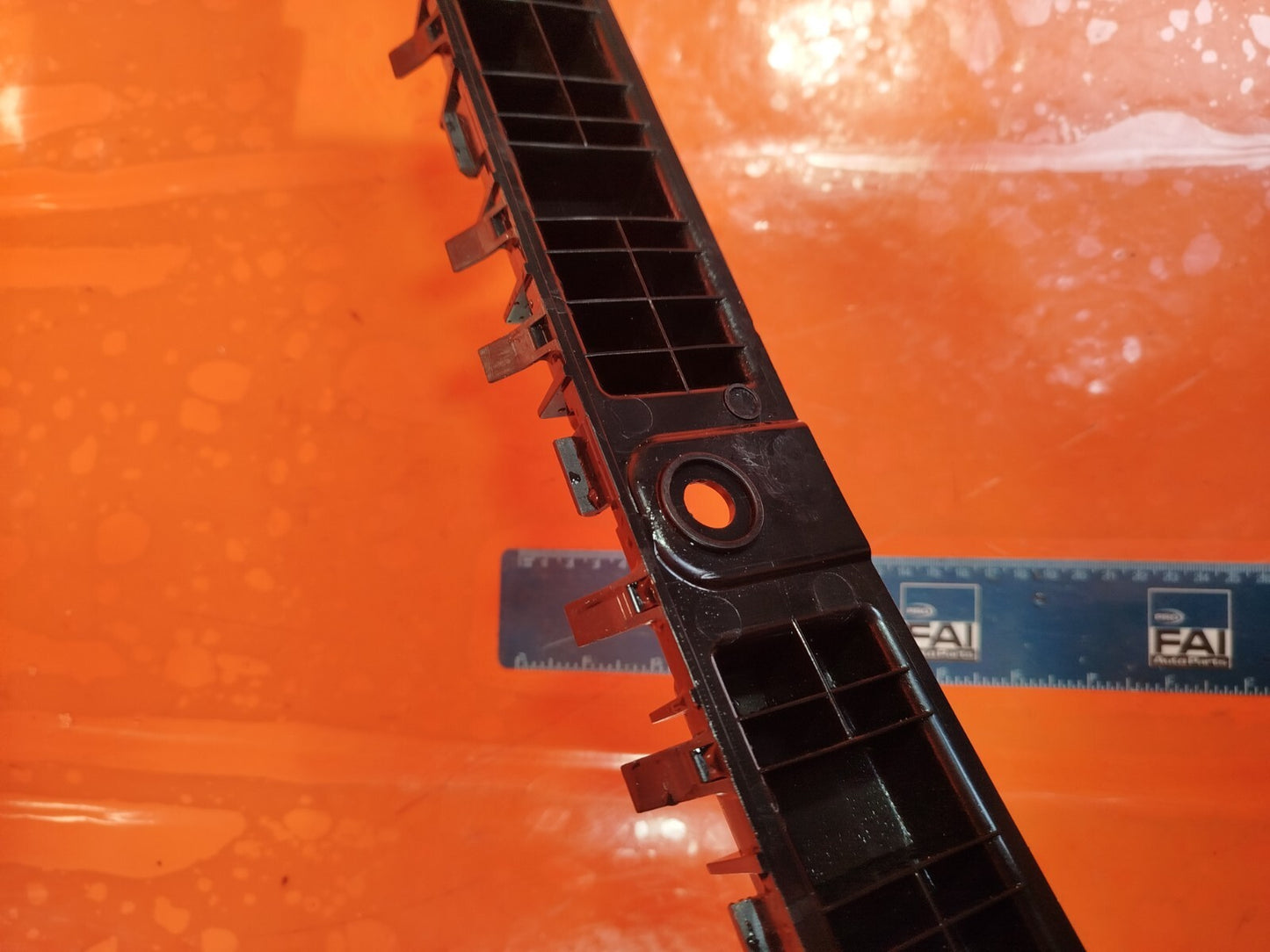 ✅TESLA MODEL 3 LONG RANGE 2020 REAR BUMPER MOUNTING BRACKET 1121191-00-E A266