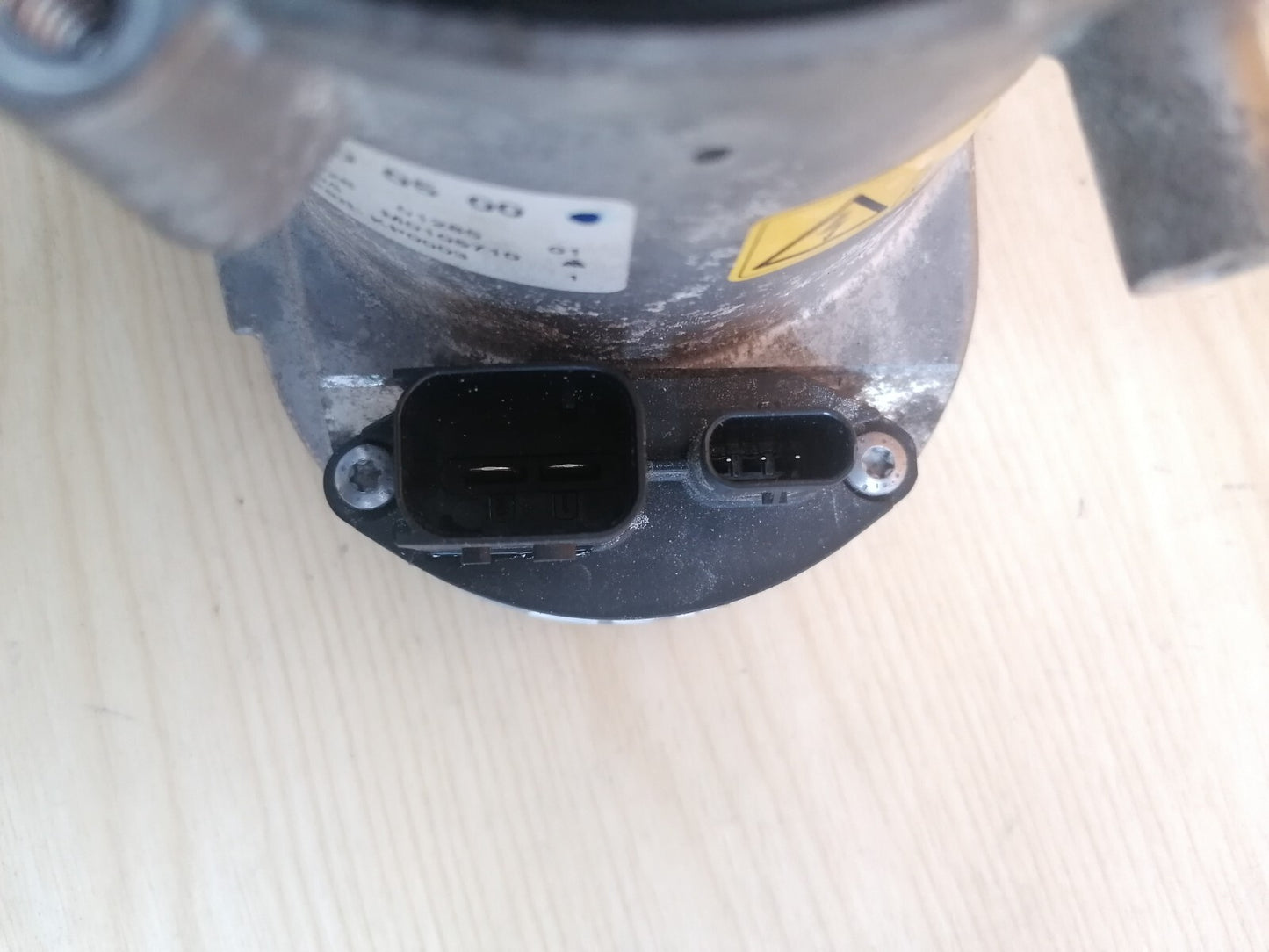 MERCEDES CLS 3.0 PETROL HYBRID 2019 COOLING WATER PUMP A2562000500 A006