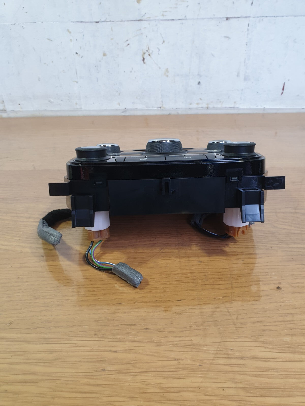 ✅JAGUAR F-PACE X761 3.0 PETROL 2017 REAR A/C AIR CON HEATER CONTROL PANEL A196