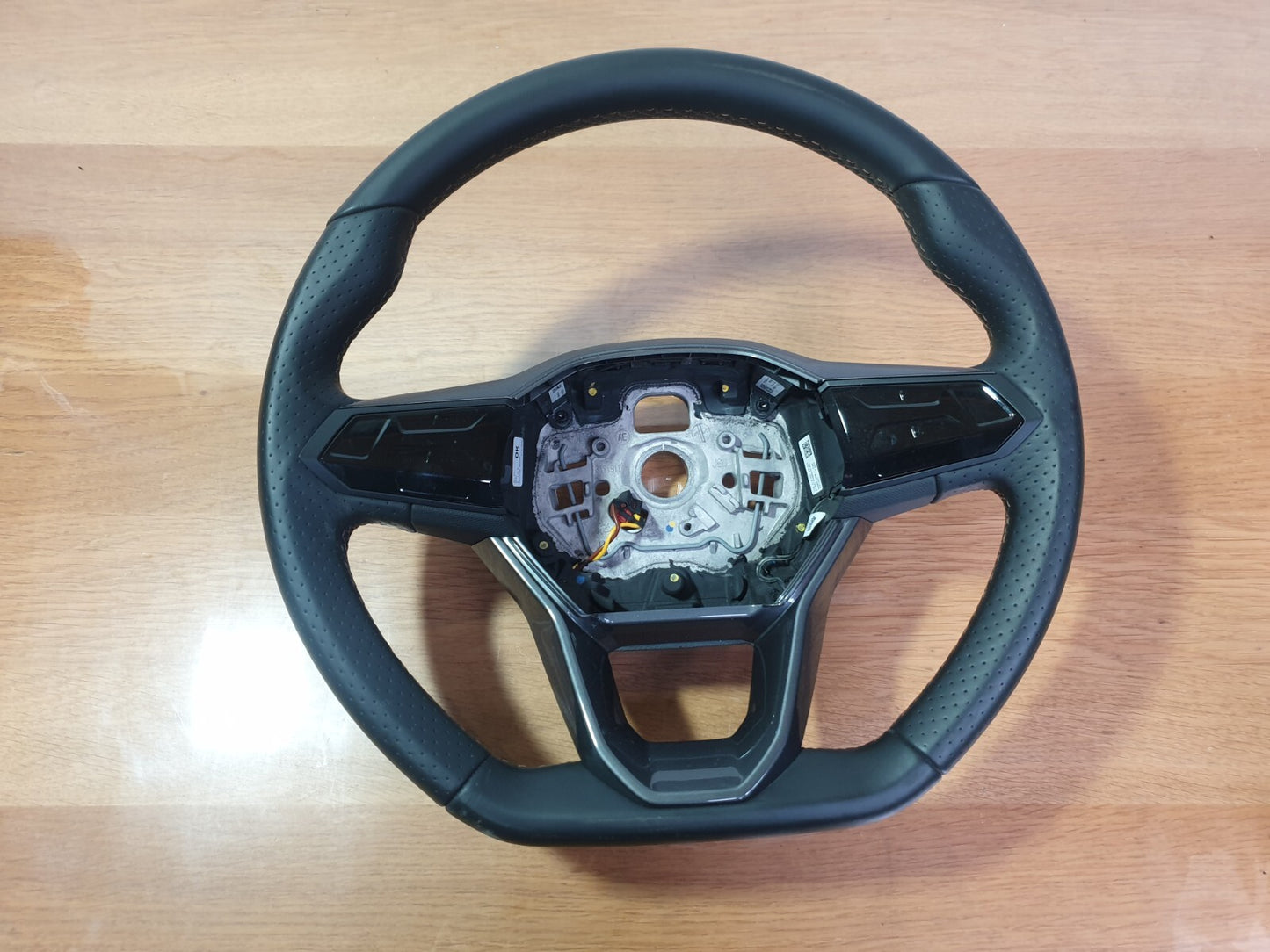 CUPRA BORN V2 Ev 2023 MULTIFUNCTION STEERING WHEEL 10E419091AB + WARRANTY А209