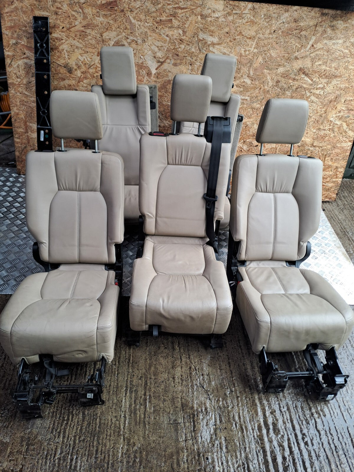 ✅LAND ROVER DISCOVERY 4 L319 3.0 DIESEL 2010 INTERIOR LEATHER SEATS SET Warranty