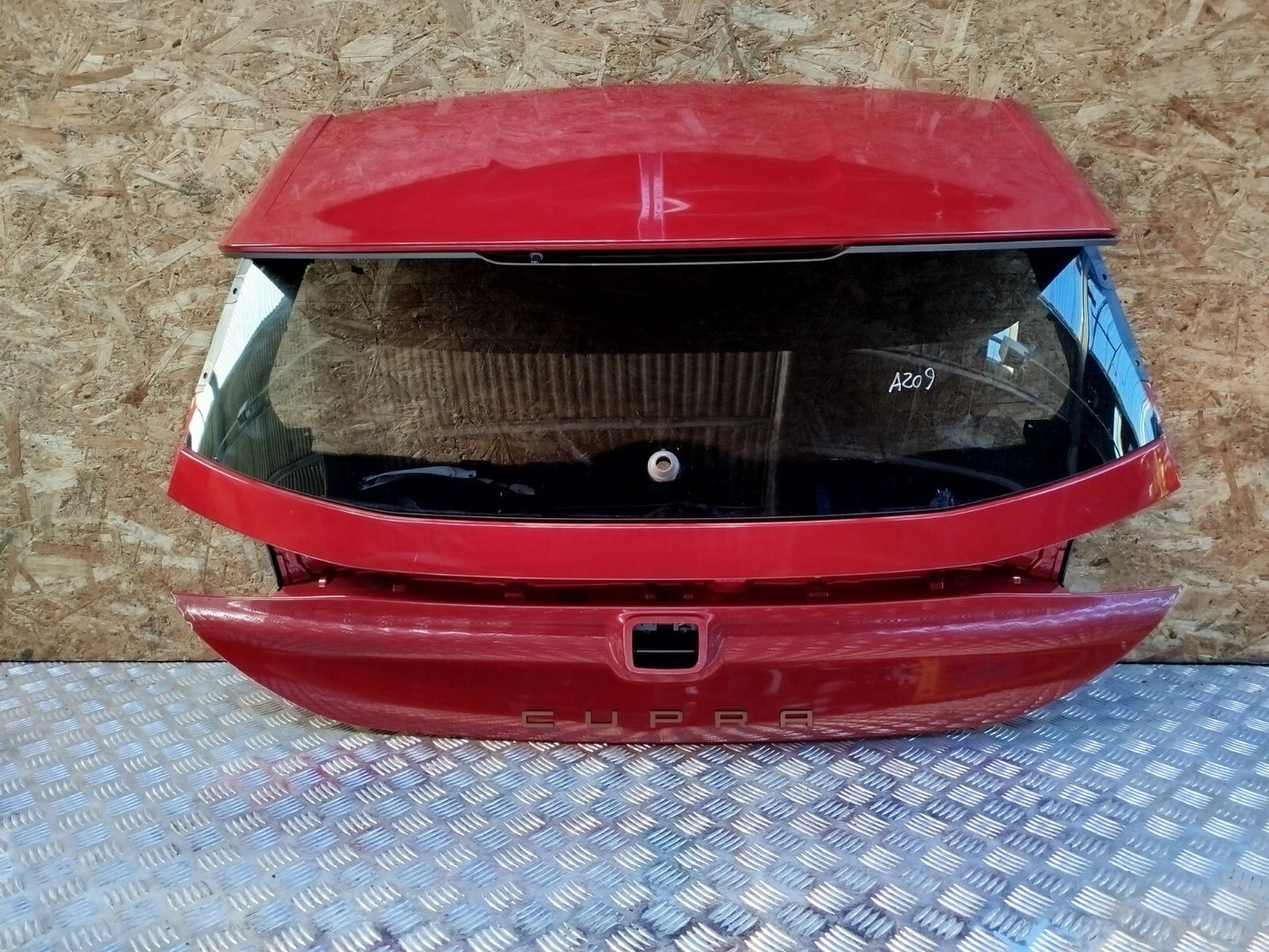 ✅2023 CUPRA BORN V2 EV TAILGATE BOOT LID RED P8/C3J + WARRANTY A209