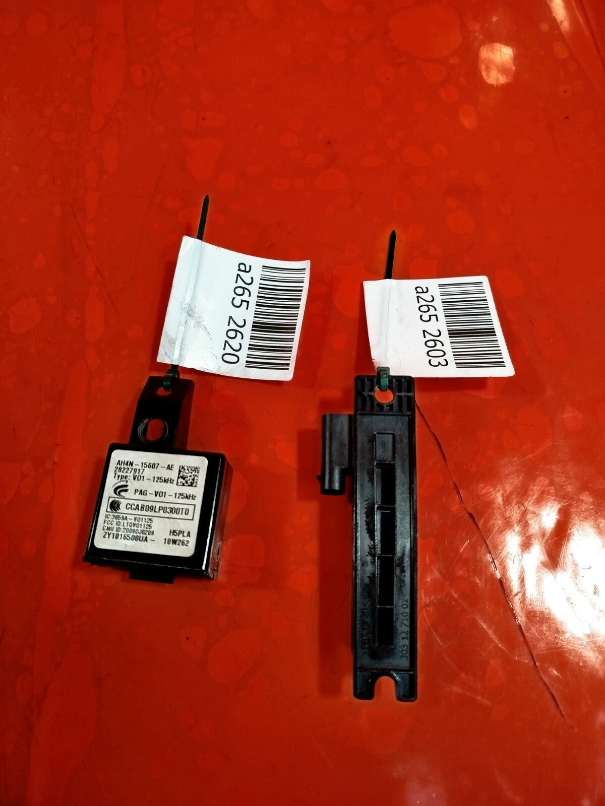 ✅LAND ROVER DISCOVERY 4 L319 3.0 DIESEL 2010 KEYLESS ENTRY ANTENNA MODULE PAIR